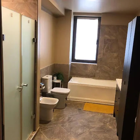 Tenerra Lux Apartment *